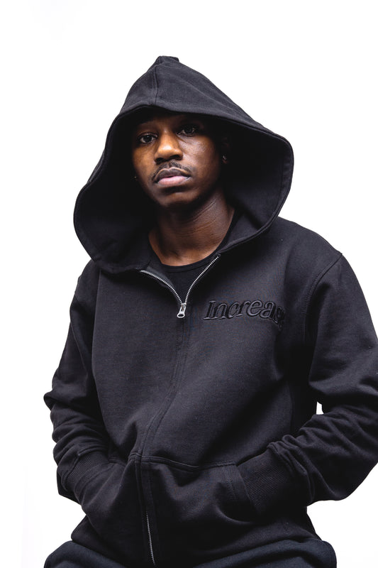 BLACK SIMPLISTIC HOODIE