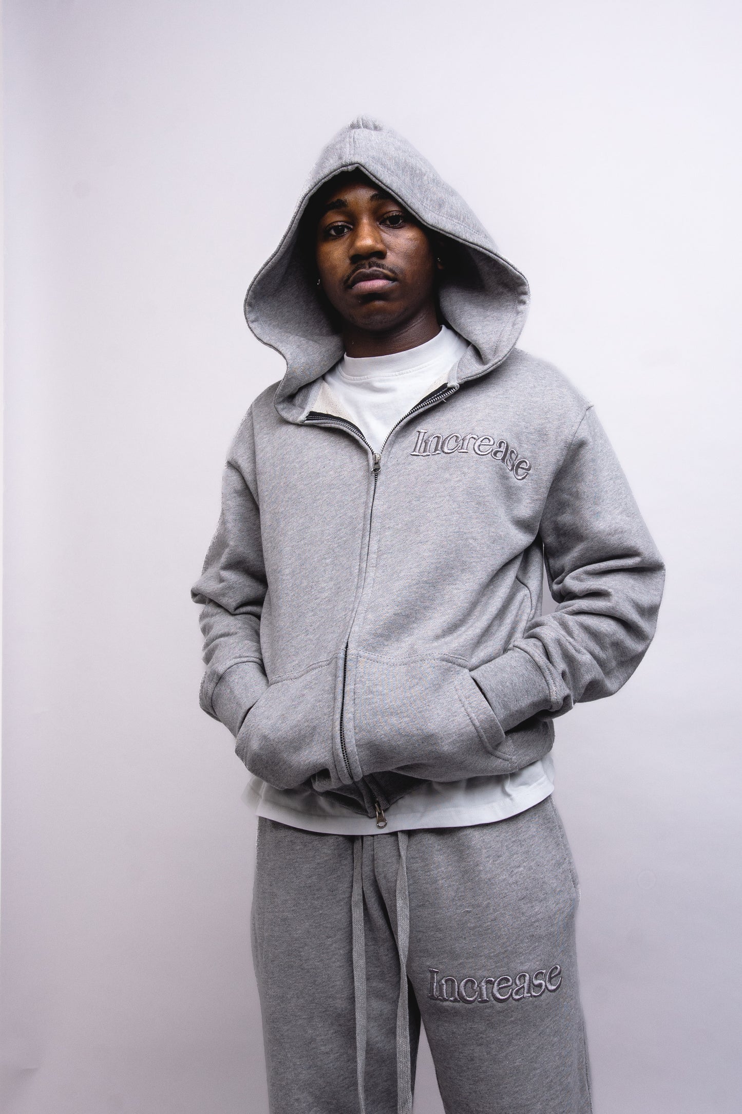 GREY SIMPLISTIC HOODIE