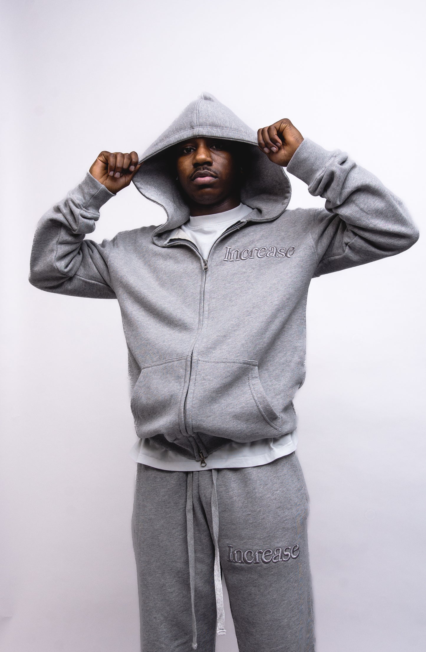 GREY SIMPLISTIC HOODIE