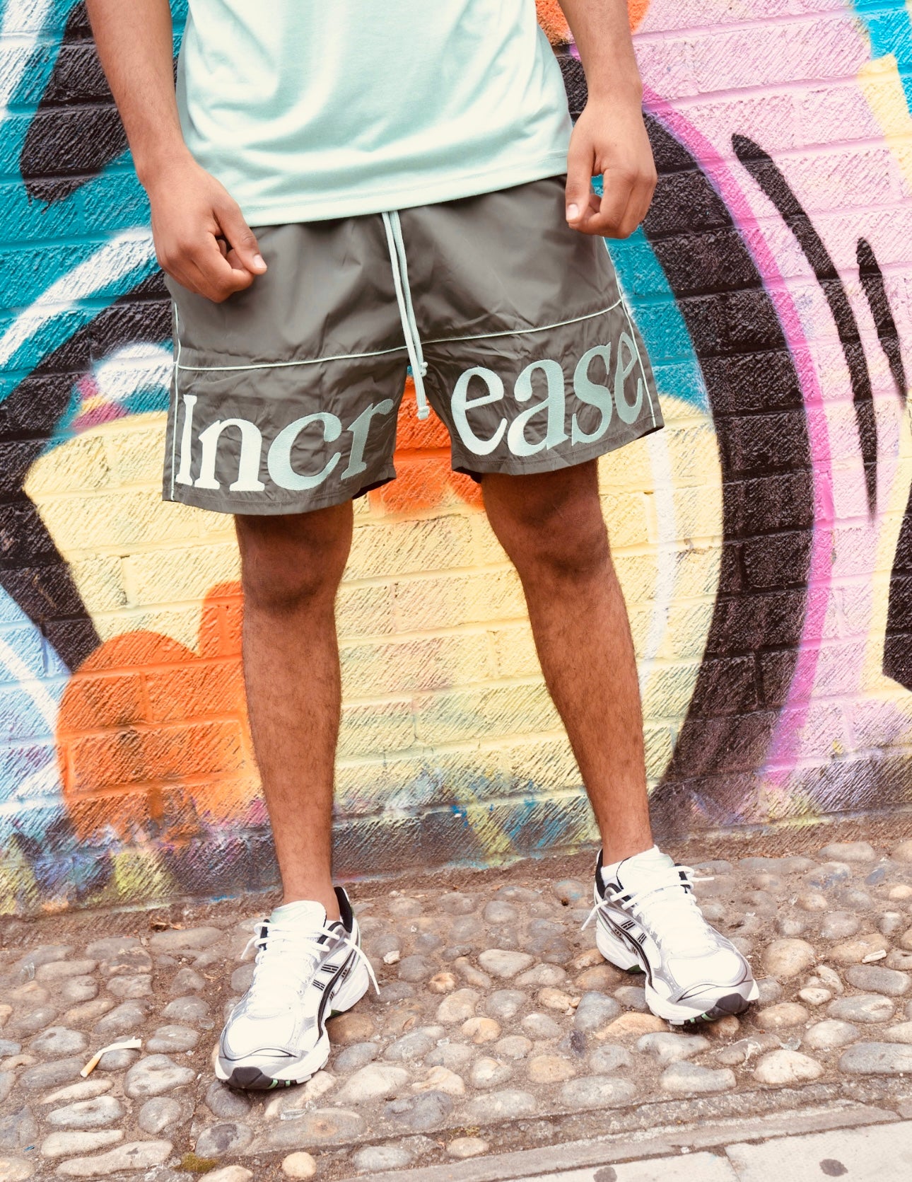 DARK GREEN SHORTS - DARK GREEN/SAGE