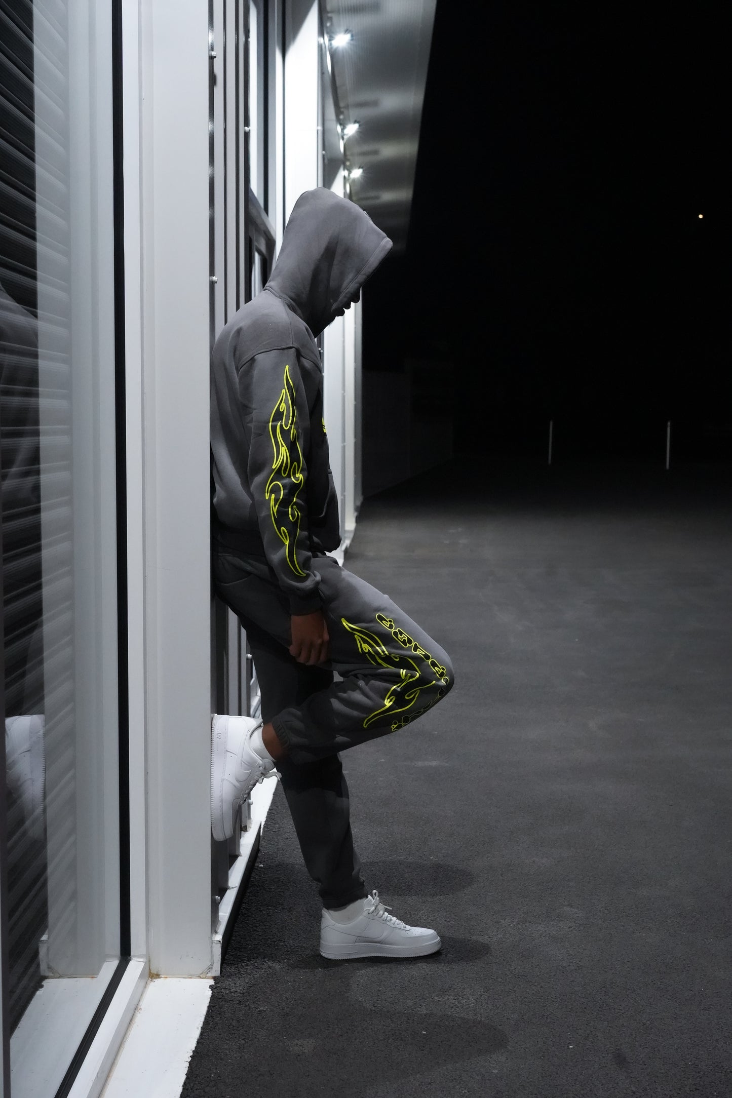 FLAMES OUT HOODIE - FADED GREY/NEON GREEN