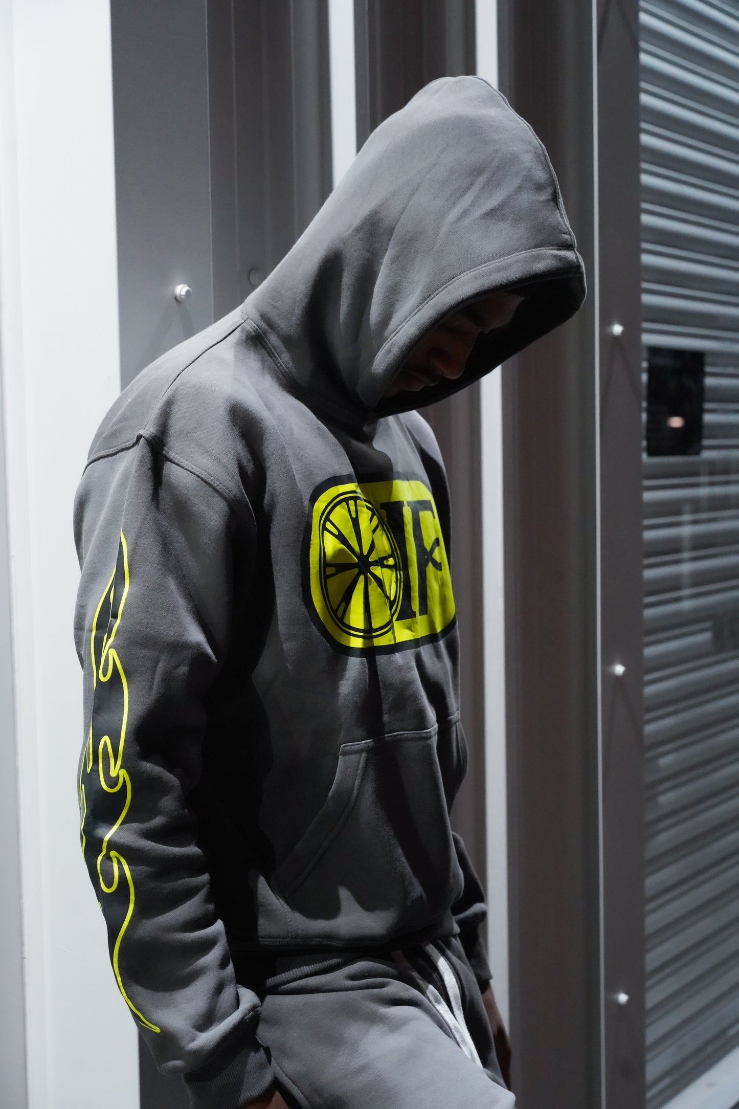 FLAMES OUT HOODIE - FADED GREY/NEON GREEN